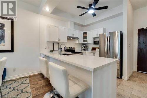 262 Dundas Street E Unit# 317, Hamilton, ON - Indoor Photo Showing Kitchen