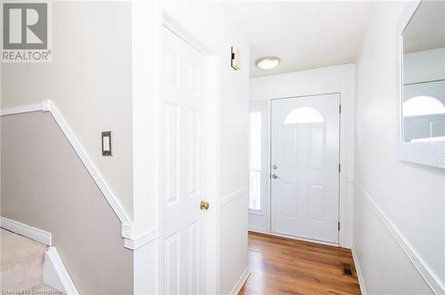 Foyer entrance featuring light hardwood / wood-style flooring - 79 Braeheid Avenue Avenue Unit# 6, Hamilton, ON - Indoor Photo Showing Other Room