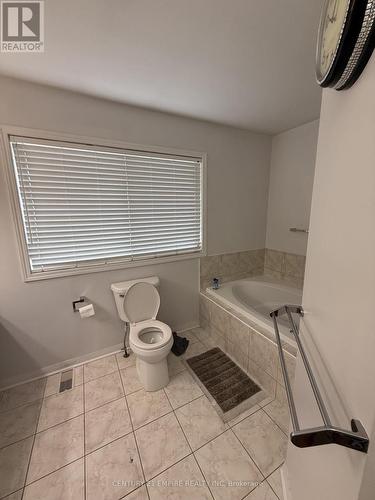 60 Williamson Drive, Brampton, ON - Indoor Photo Showing Bathroom