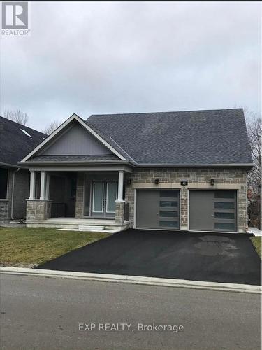 Upper - 63 Franklin Trail, Barrie, ON - Outdoor With Facade