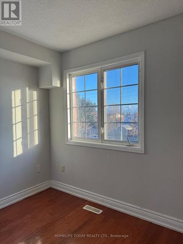 9504 Sheppard Avenue E, Toronto, ON - Indoor Photo Showing Other Room