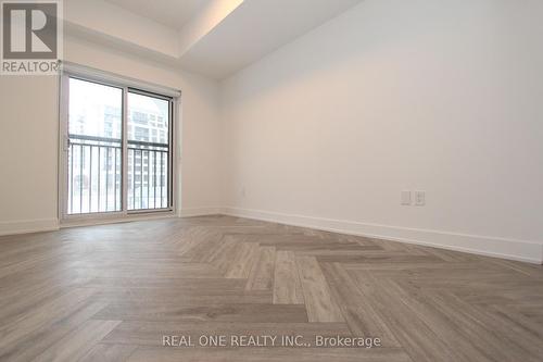 122W - 8 Cedarland Drive, Markham, ON - Indoor Photo Showing Other Room