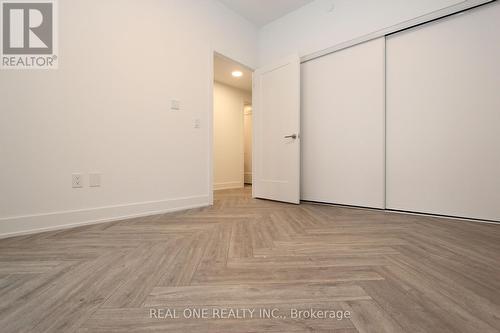 122W - 8 Cedarland Drive, Markham, ON - Indoor Photo Showing Other Room