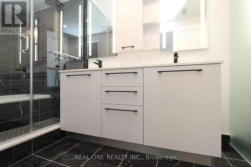 122W - 8 Cedarland Drive, Markham, ON -  Photo Showing Bathroom