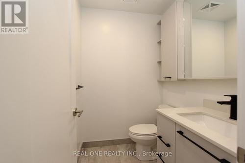 122W - 8 Cedarland Drive, Markham, ON - Indoor Photo Showing Bathroom