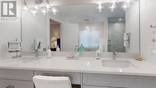 Primary 5 pcs ensuite - 1968 Buroak Crescent, London, ON - Indoor Photo Showing Bathroom