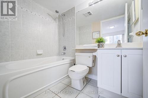 2203 - 7 Lorraine Drive, Toronto, ON - Indoor Photo Showing Bathroom