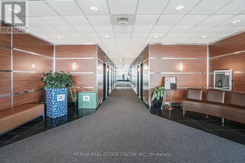 1702 - 99 Harbour Square, Toronto, ON - Indoor Photo Showing Other Room