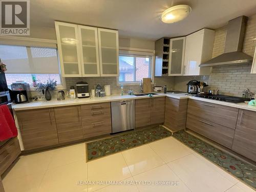 Main Fl - 7 Sepia Drive, Toronto, ON - Indoor Photo Showing Kitchen With Double Sink