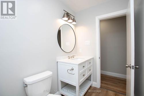 1 - 18 Ste Cecile Street, Ottawa, ON - Indoor Photo Showing Bathroom