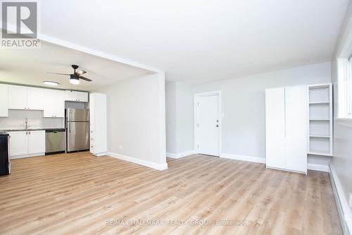 1 - 18 Ste Cecile Street, Ottawa, ON - Indoor Photo Showing Kitchen