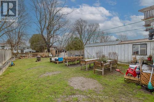 123 Whiting Street, Ingersoll (Ingersoll - South), ON - Outdoor With Backyard