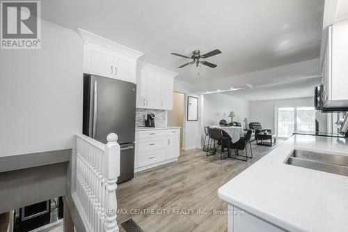 732 Salter Avenue, Woodstock (Woodstock - South), ON - Indoor Photo Showing Kitchen With Double Sink