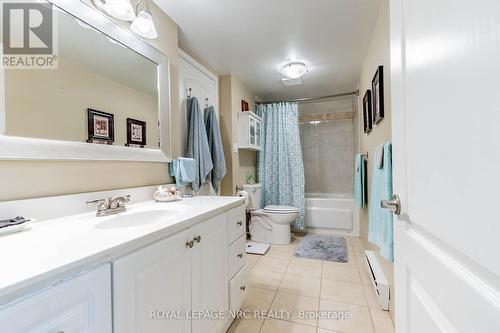 230 - 4658 Drummond Road, Niagara Falls (211 - Cherrywood), ON - Indoor Photo Showing Bathroom