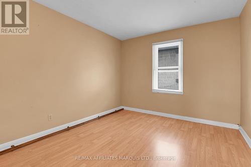 17-19 Anthony Street, Cornwall, ON - Indoor Photo Showing Other Room