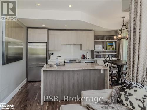 34 Carrick Trail, Gravenhurst (Muskoka (S)), ON - Indoor Photo Showing Kitchen