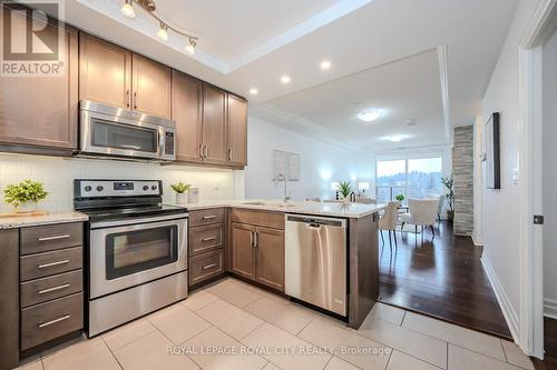 507 - 150 Wellington Street E, Guelph (Central West), ON - Indoor Photo Showing Kitchen With Stainless Steel Kitchen