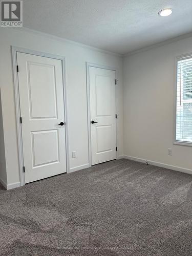 212 Spruce Drive, West Grey, ON - Indoor Photo Showing Other Room