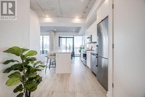 2201 - 55 Ontario Street, Toronto, ON - Indoor