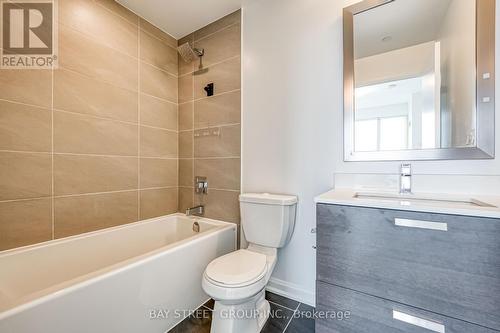 2605 - 11 Bogert Avenue, Toronto, ON - Indoor Photo Showing Bathroom