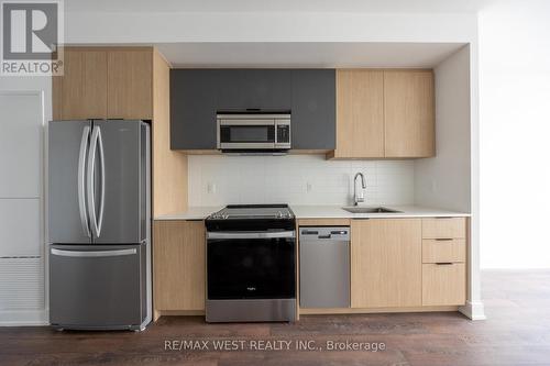 721 - 1350 Ellesmere Road, Toronto, ON - Indoor Photo Showing Kitchen