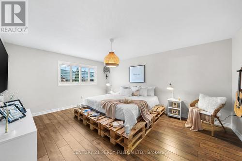 10 Colchester Street, Markham, ON - Indoor Photo Showing Bedroom