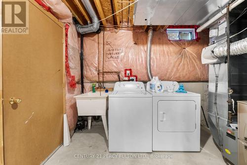 10 Colchester Street, Markham, ON - Indoor Photo Showing Laundry Room