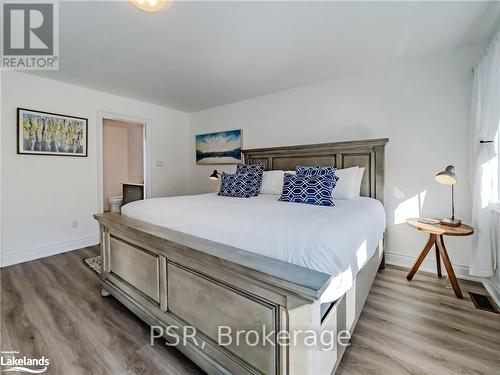 51 Rockmount Crescent, Gravenhurst (Muskoka (S)), ON - Indoor Photo Showing Bedroom