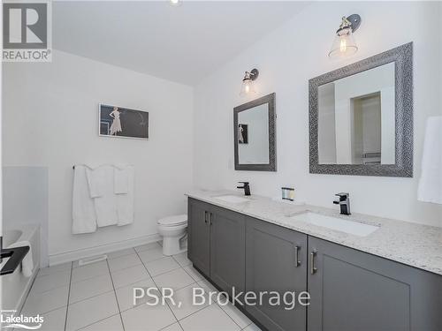 51 Rockmount Crescent, Gravenhurst (Muskoka (S)), ON - Indoor Photo Showing Bathroom