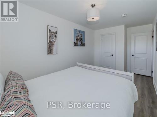 51 Rockmount Crescent, Gravenhurst (Muskoka (S)), ON - Indoor Photo Showing Bedroom