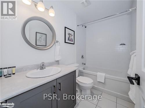 51 Rockmount Crescent, Gravenhurst (Muskoka (S)), ON - Indoor Photo Showing Bathroom