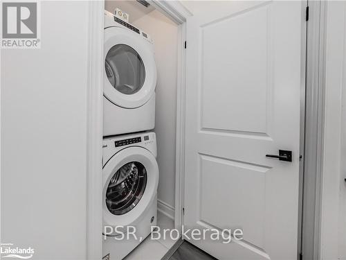 51 Rockmount Crescent, Gravenhurst (Muskoka (S)), ON - Indoor Photo Showing Laundry Room