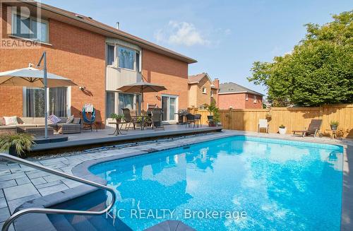 5 Hoyt Court, Whitby, ON - Outdoor With In Ground Pool With Deck Patio Veranda