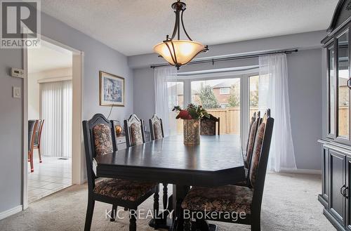 5 Hoyt Court, Whitby, ON - Indoor Photo Showing Dining Room