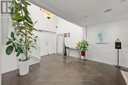 226 - 1173 Dundas Street E, Toronto, ON - Indoor Photo Showing Other Room