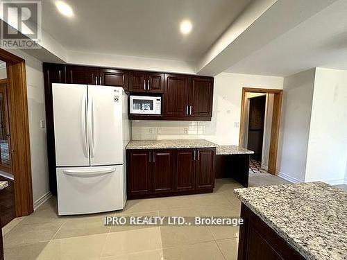 3897 19Th Avenue, Markham, ON - Indoor Photo Showing Kitchen