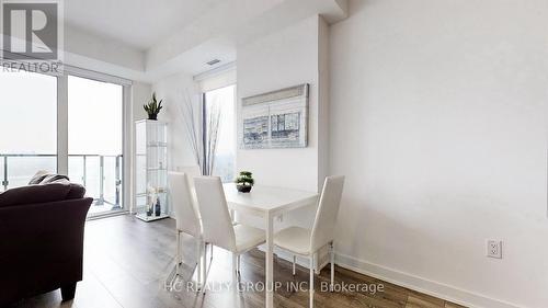 Lph09 - 95 Oneida Crescent, Richmond Hill, ON - Indoor Photo Showing Dining Room