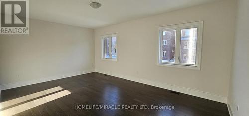 33 Plank Road, Bradford West Gwillimbury, ON - Indoor Photo Showing Other Room