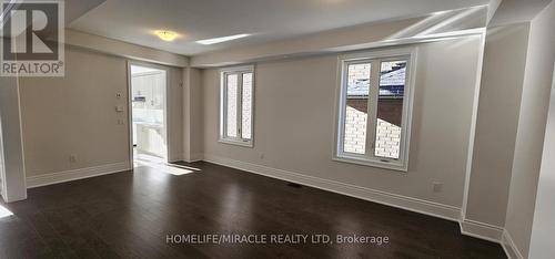 33 Plank Road, Bradford West Gwillimbury, ON - Indoor Photo Showing Other Room