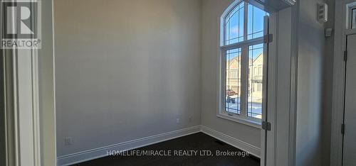 33 Plank Road, Bradford West Gwillimbury, ON - Indoor Photo Showing Other Room