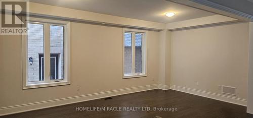 33 Plank Road, Bradford West Gwillimbury, ON - Indoor Photo Showing Other Room