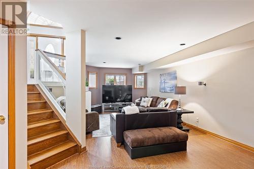 3157 Robinet, Windsor, ON - Indoor