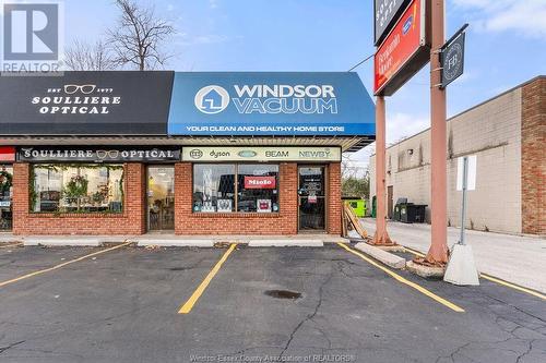 3051 Dougall Avenue, Windsor, ON 