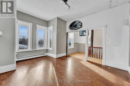 34 7Th Street Sw, Arran-Elderslie, ON - Indoor Photo Showing Other Room