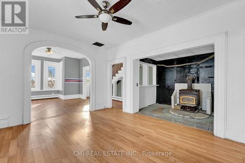 34 7Th Street Sw, Arran-Elderslie, ON - Indoor With Fireplace