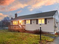 15 Mount Edward Road  Dartmouth, NS B2W 3K2