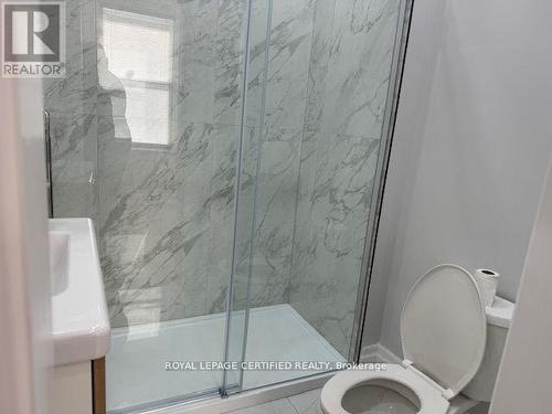 5 - 3 Denison Avenue, Brampton, ON - Indoor Photo Showing Bathroom