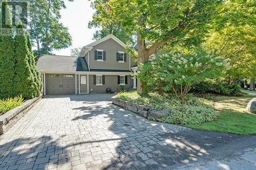 50 Burnet Street, Oakville (1002 - Co Central), ON - Outdoor