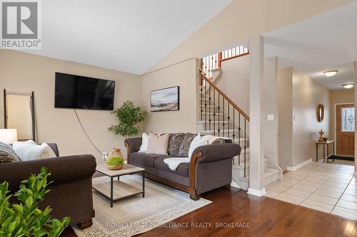 1196 Amanda Court, Kingston (City Northwest), ON - Indoor Photo Showing Living Room