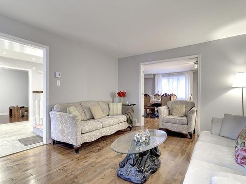 Salon - 1185 Place Santerre, Brossard, QC - Indoor Photo Showing Living Room